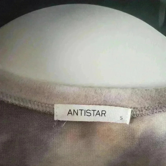 Antistar  super soft cropped grey and yellow tye dye sweater. Size small - Picture 2 of 4